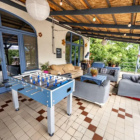 Hostel Island (adults Only) Budapeşte