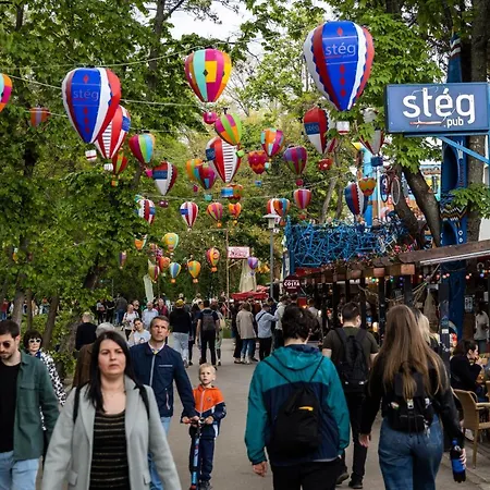 Ostello Island (adults Only)