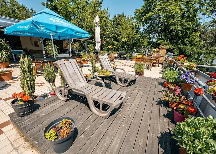 Island (adults Only)