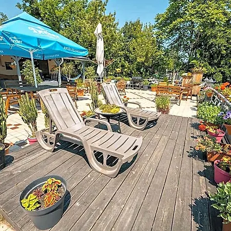 Island (adults Only) Budapest