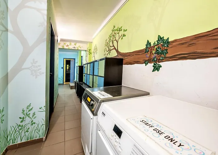 Island (adults Only) Hostel Budapest