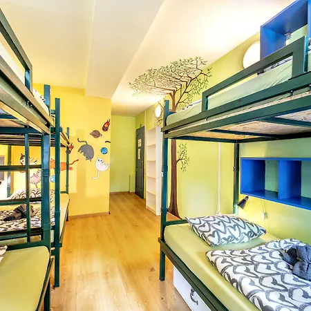 Island (adults Only) Auberge de jeunesse *